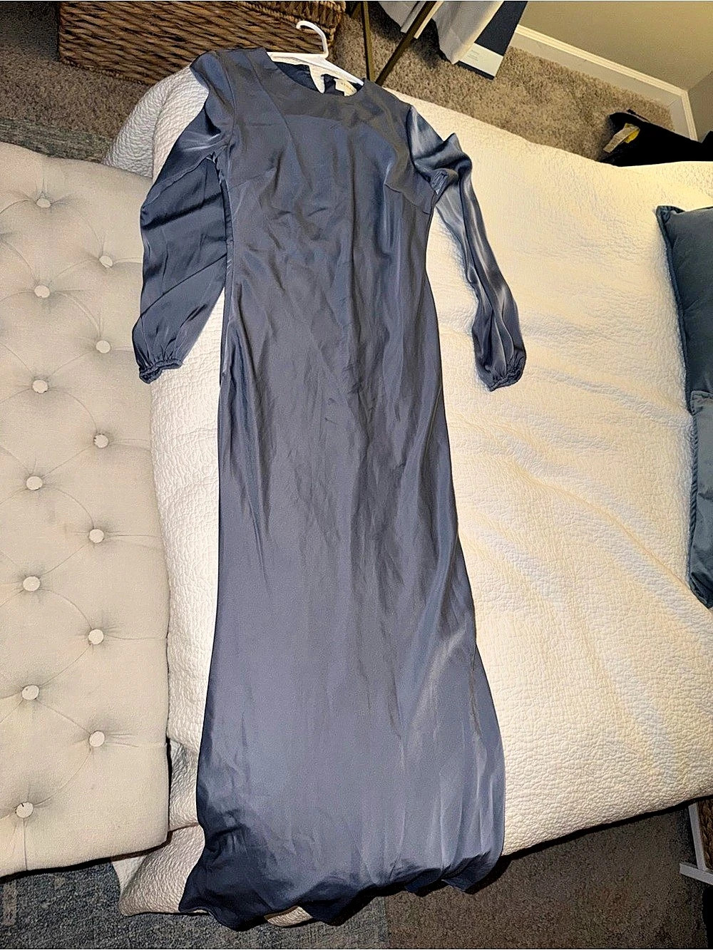 VEILED Women's Maxi Dress long sleeve satin in Blue Size XS/6 Like New